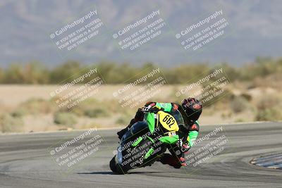 media/Oct-04-2025-CVMA (Sat) [[408bcdd6e4]]/Race 13-Amateur Supersport Open/